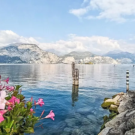 L'isola By Interhome Brenzone sul Garda