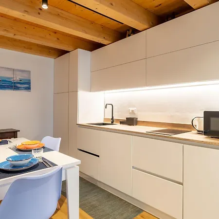 Apartman L'isola By Interhome Brenzone sul Garda