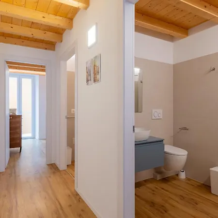 L'isola By Interhome Brenzone sul Garda