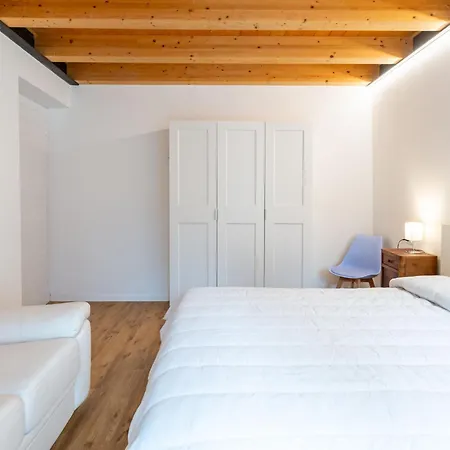 L'isola By Interhome * Brenzone sul Garda