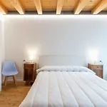 דירה L'isola By Interhome ברנצונה סול גארדה